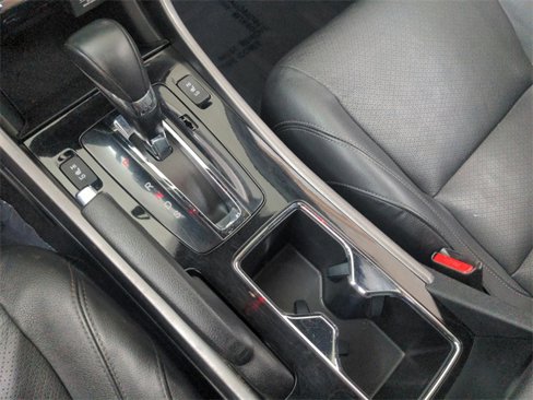 Used 2017 Honda Accord EX-L image 30