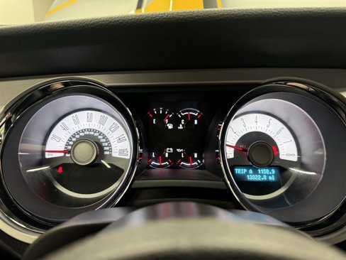 Used 2011 Ford Mustang GT Premium w/ GT Coupe Accessory Pkg 1 image 25