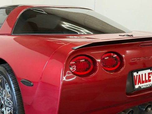 Used 1999 Chevrolet Corvette Coupe w/ Memory Pkg image 8