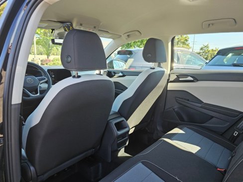 New 2025 Volkswagen Taos S image 23