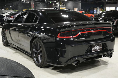 Used 2015 Dodge Charger SRT w/ Harman/Kardon Audio Group image 9