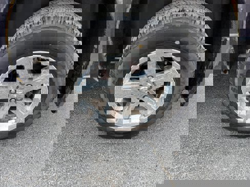 Used 2013 RAM 1500 Express image 31