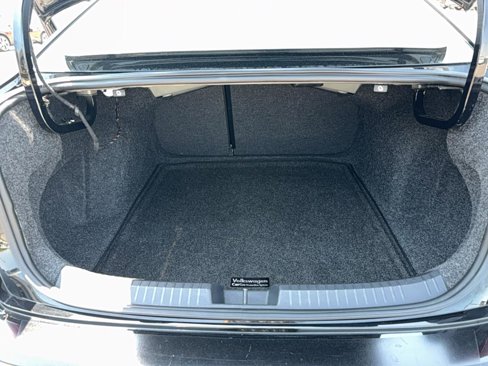 Used 2020 Volkswagen Jetta SE image 29