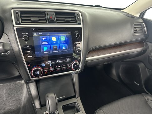 Used 2019 Subaru Outback 2.5i Limited w/ Popular Package #2 image 4
