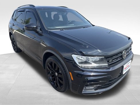 Used 2021 Volkswagen Tiguan SE R-Line image 18