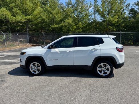 Certified 2024 Jeep Compass Latitude image 3