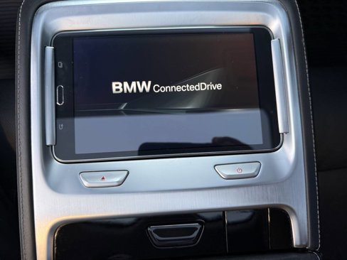 Used 2016 BMW 750i xDrive image 25