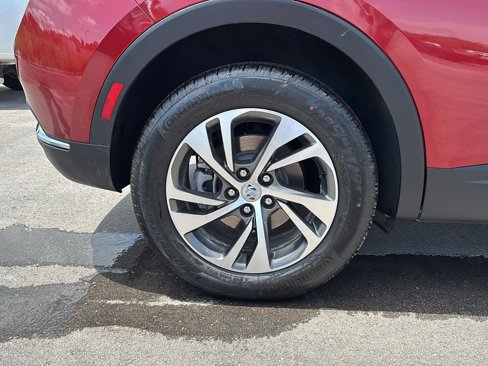 Used 2023 Buick Envision Essence image 11