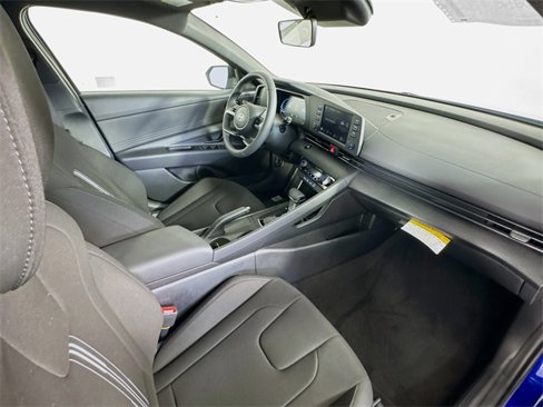 New 2025 Hyundai Elantra Sport image 22