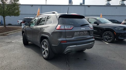 Certified 2020 Jeep Cherokee Limited image 32