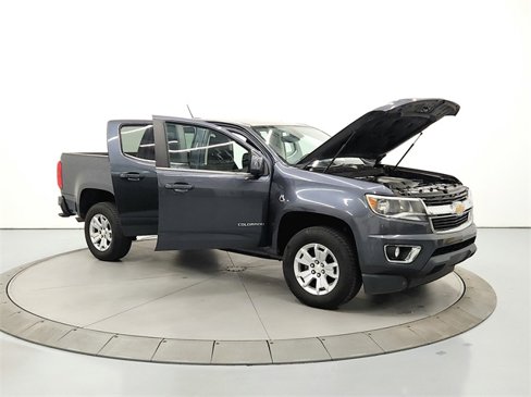 Used 2017 Chevrolet Colorado LT w/ LT Convenience Package image 9