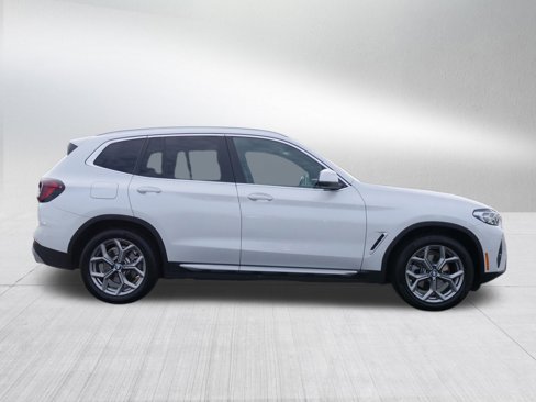 Used 2024 BMW X3 sDrive30i image 2