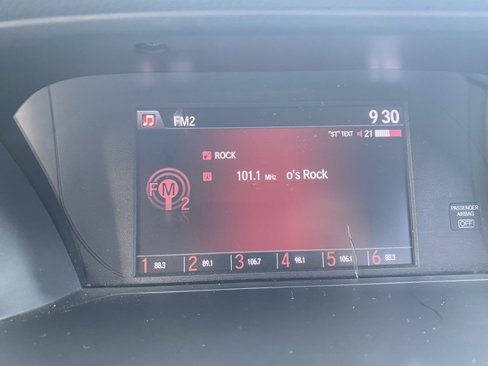 Used 2017 Honda Accord Sport image 19