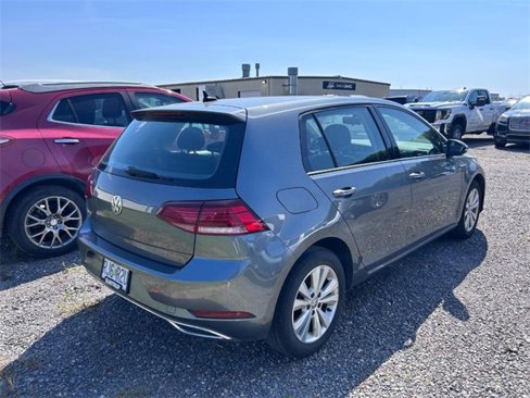 Used 2020 Volkswagen Golf 4-Door image 3