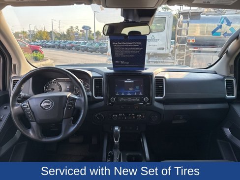 Used 2024 Nissan Frontier SV w/ SV Convenience Package image 15