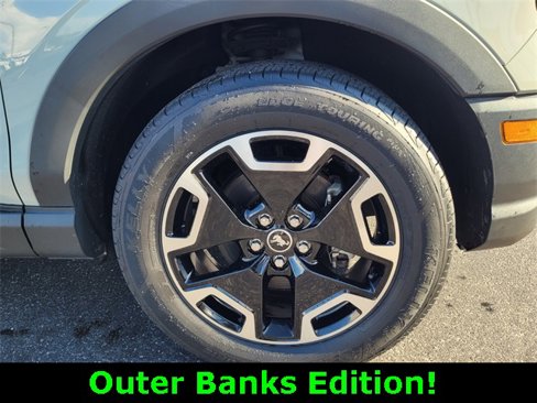 Used 2022 Ford Bronco Sport Outer Banks w/ Tech Package image 9