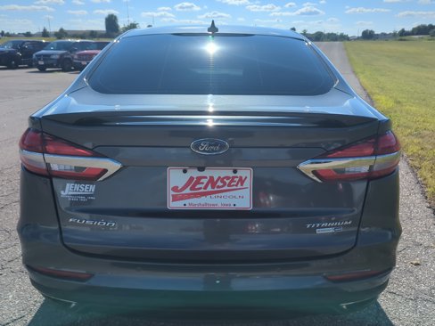 Used 2019 Ford Fusion Titanium image 6