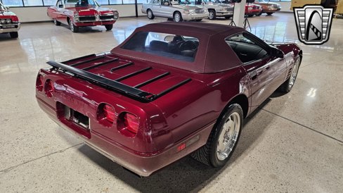 Used 1993 Chevrolet Corvette Convertible image 16
