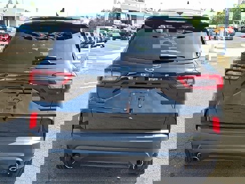 New 2025 Ford Escape ST-Line w/ Tech Pack #1 image 28