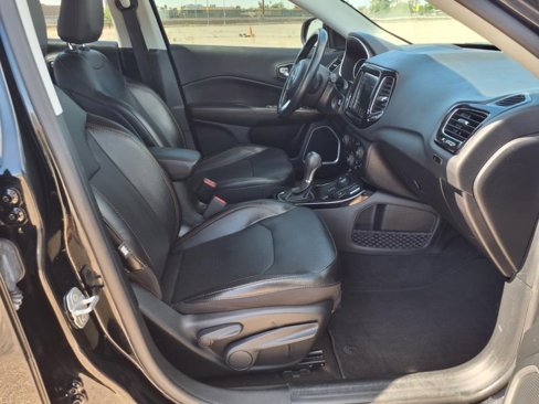 Used 2020 Jeep Compass Limited w/ Safety & Security Group image 16