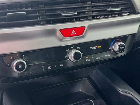 Used 2020 Kia Telluride LX image 20