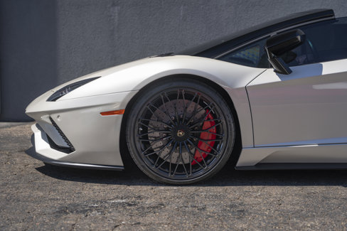 Used 2019 Lamborghini Aventador S image 14