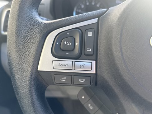 Used 2018 Subaru Forester 2.5i Premium image 17