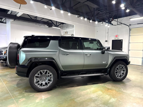 Used 2024 GMC Hummer EV 3X w/ LPO, Illumination Package image 10