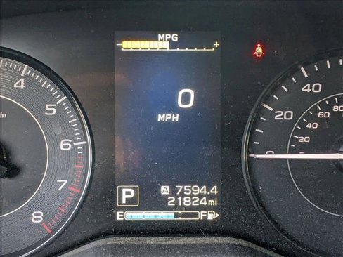 Used 2020 Subaru Impreza 2.0i Premium image 4