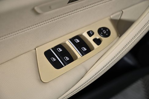Used 2021 BMW 530i xDrive w/ Convenience Package image 24