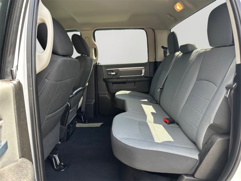 Used 2021 RAM 1500 Classic SLT image 15