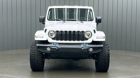 Used 2024 Jeep Wrangler Unlimited w/ Convenience Group image 8