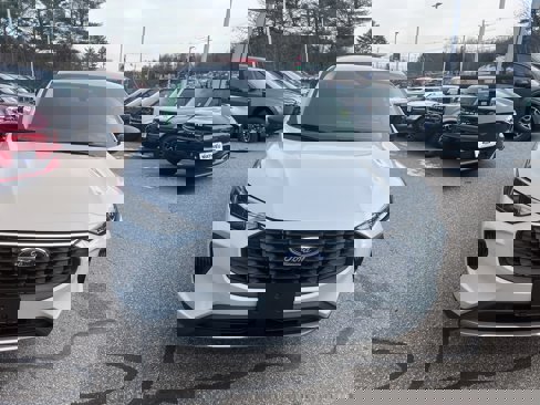 New 2025 Ford Escape Active w/ Cold Weather Package image 8
