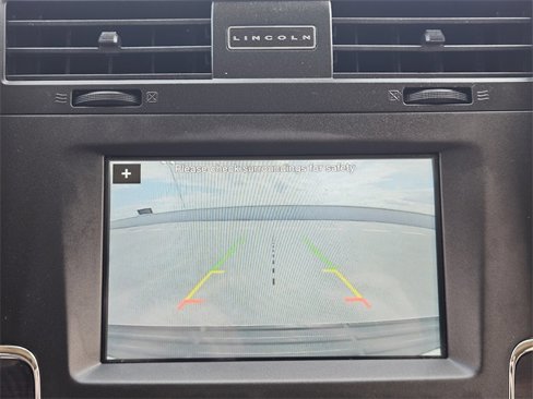 Used 2016 Lincoln Navigator Reserve image 18