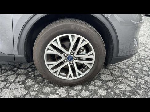 Used 2022 Ford Escape SEL w/ Technology Package image 22