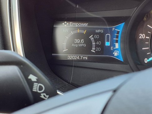 Used 2018 Ford Fusion S image 15