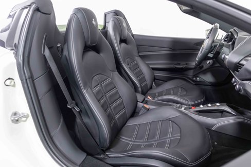 Used 2018 Ferrari 488 Spider image 38