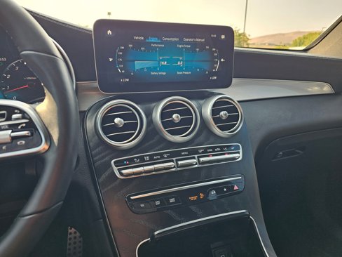 Used 2023 Mercedes-Benz GLC 300 4MATIC Coupe image 20