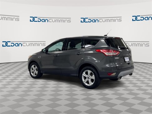 Used 2015 Ford Escape SE image 6