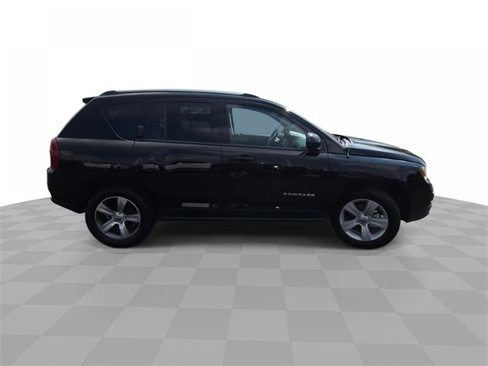 Used 2017 Jeep Compass High Altitude image 9