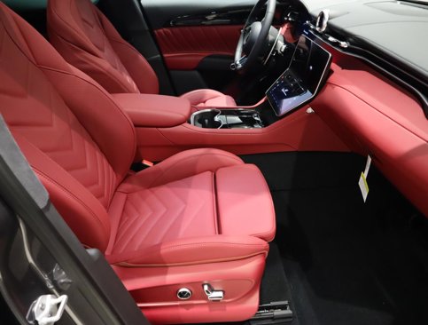 New 2025 Maserati Grecale Modena image 45