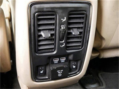Used 2015 Jeep Grand Cherokee Limited image 13