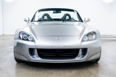 Used 2005 Honda S2000 image 2