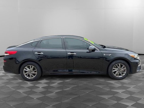 Used 2020 Kia Optima LX image 2
