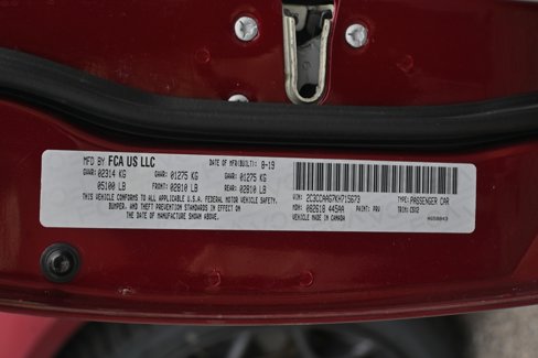 Used 2019 Chrysler 300 Touring w/ Sport Appearance Package image 17