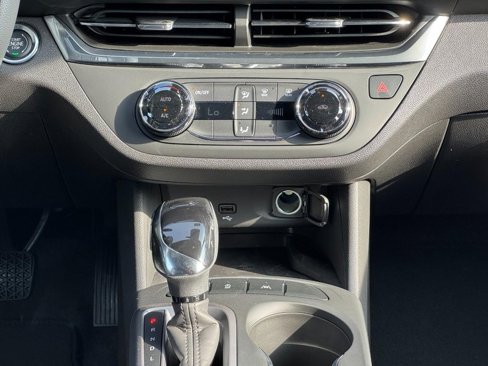 New 2025 Buick Envista Preferred w/ Convenience II Package image 14