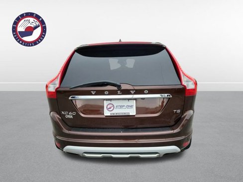 Used 2017 Volvo XC60 T5 Dynamic w/ Preferred Option Package image 22
