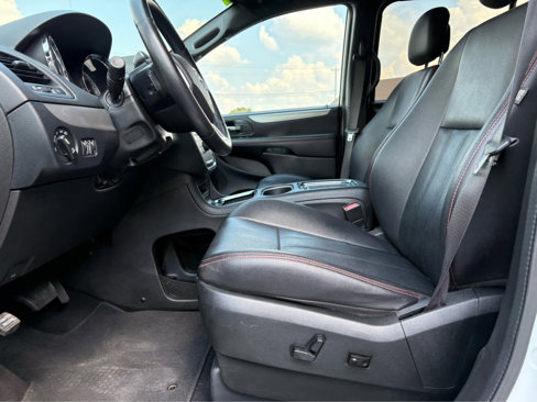 Used 2019 Dodge Grand Caravan GT image 9