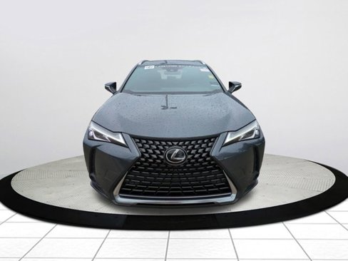 Used 2022 Lexus UX 200 image 9