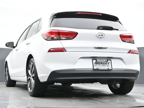 Used 2018 Hyundai Elantra GT image 79